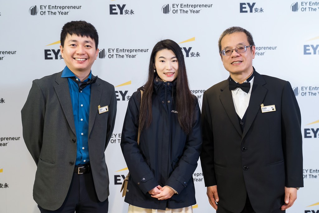 [活動攝影]2025 Taiwan 安永企業家獎-最專業的團隊完成每場完美活動攝影，拍的不只好更要快! #即拍即印