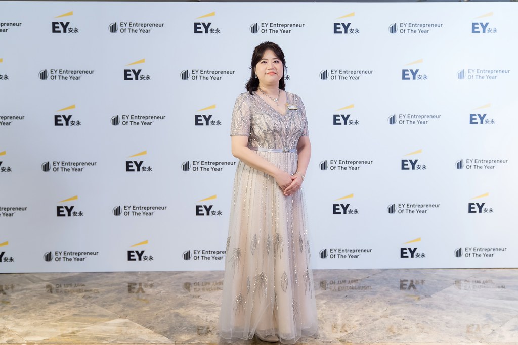 [活動攝影]2025 Taiwan 安永企業家獎-最專業的團隊完成每場完美活動攝影，拍的不只好更要快! #即拍即印