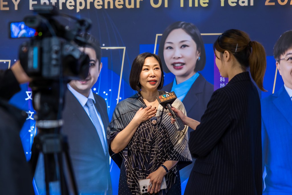 [活動攝影]2025 Taiwan 安永企業家獎-最專業的團隊完成每場完美活動攝影，拍的不只好更要快! #即拍即印