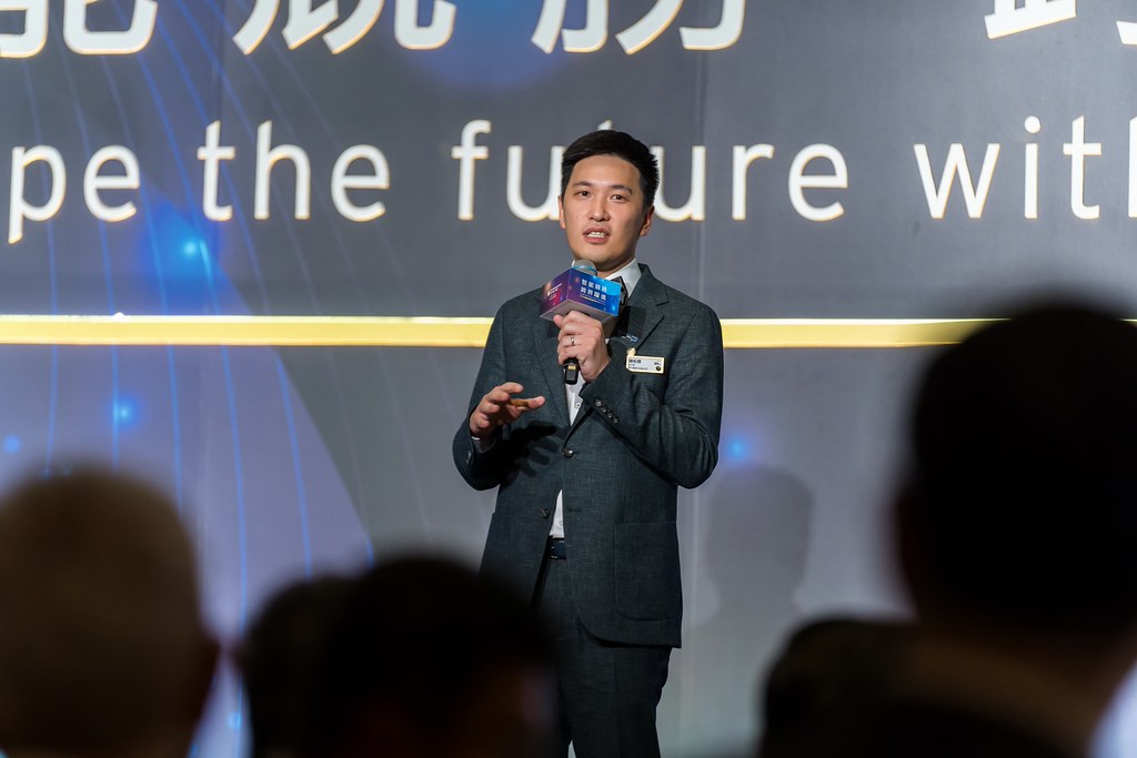 [活動攝影]2025 Taiwan 安永企業家獎-最專業的團隊完成每場完美活動攝影，拍的不只好更要快! #即拍即印