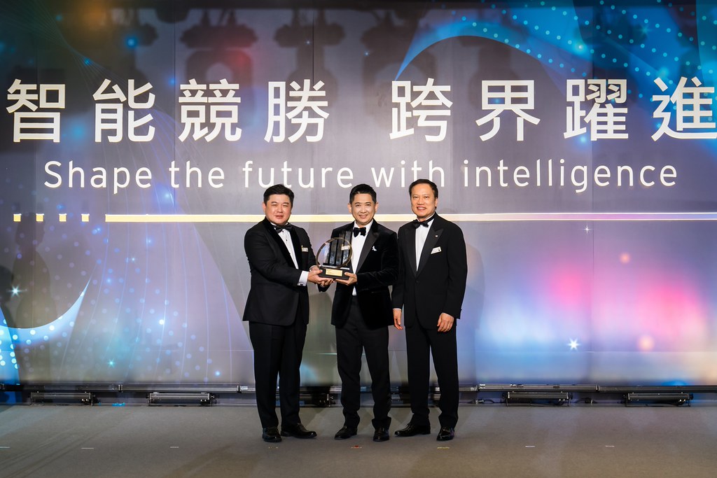 [活動攝影]2025 Taiwan 安永企業家獎-最專業的團隊完成每場完美活動攝影，拍的不只好更要快! #即拍即印