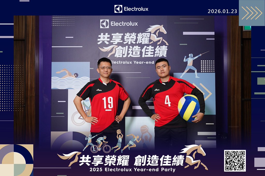 [即拍即印]伊萊克斯 尾牙晚宴-最專業的團隊完成每場完美活動攝影，拍的不只好更要快! #即時攝影