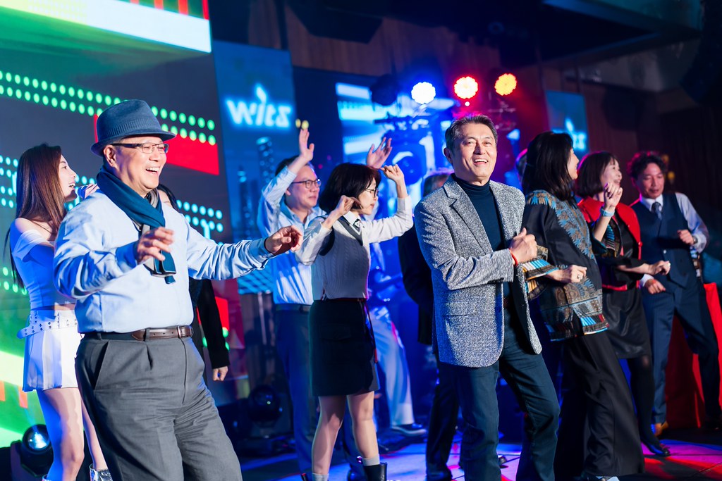 [活動攝影]2025緯創軟體年終尾牙-最專業的團隊完成每場完美活動攝影，拍的不只好更要快! #即拍即印