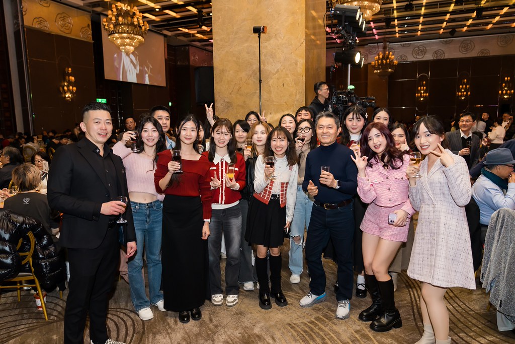 [活動攝影]2025緯創軟體年終尾牙-最專業的團隊完成每場完美活動攝影，拍的不只好更要快! #即拍即印