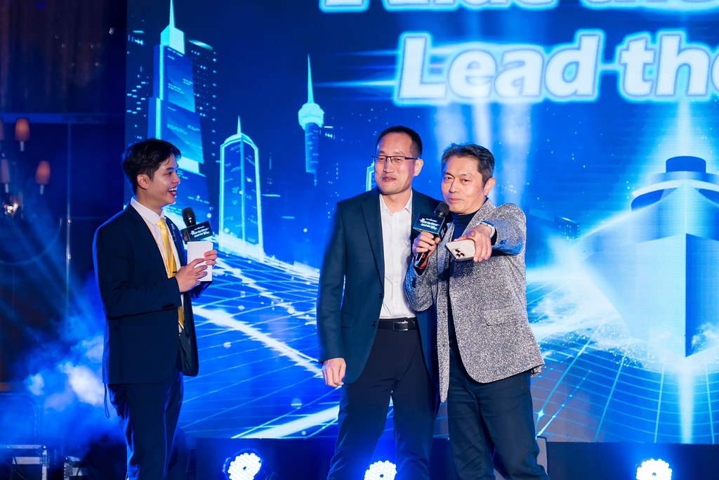 [活動攝影]2025緯創軟體年終尾牙-最專業的團隊完成每場完美活動攝影，拍的不只好更要快! #雲端攝影