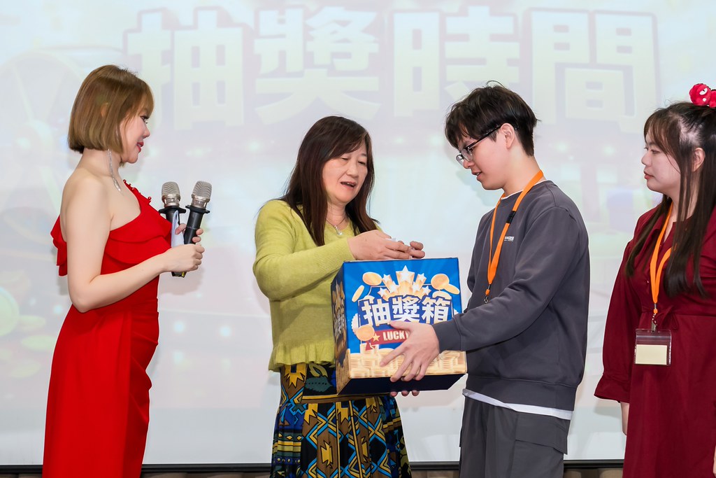 [活動攝影]僑力化工2025尾牙饗宴-最專業的團隊完成每場完美活動攝影，拍的不只好更要快! #即拍即印