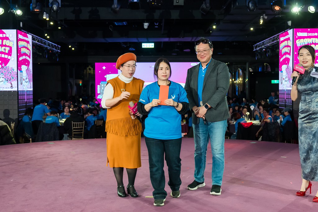 [活動攝影] 2025台灣居護尾牙晚宴-最專業的團隊完成每場完美活動攝影，拍的不只好更要快! #即拍即印