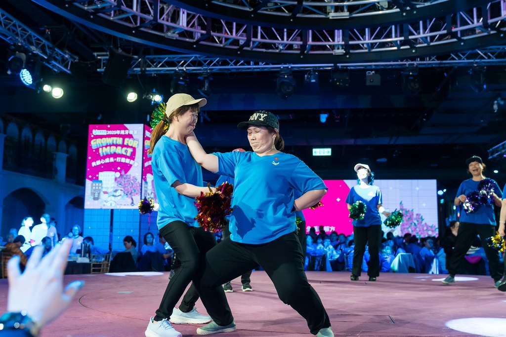 [活動攝影] 2025台灣居護尾牙晚宴-最專業的團隊完成每場完美活動攝影，拍的不只好更要快! #活動拍立得