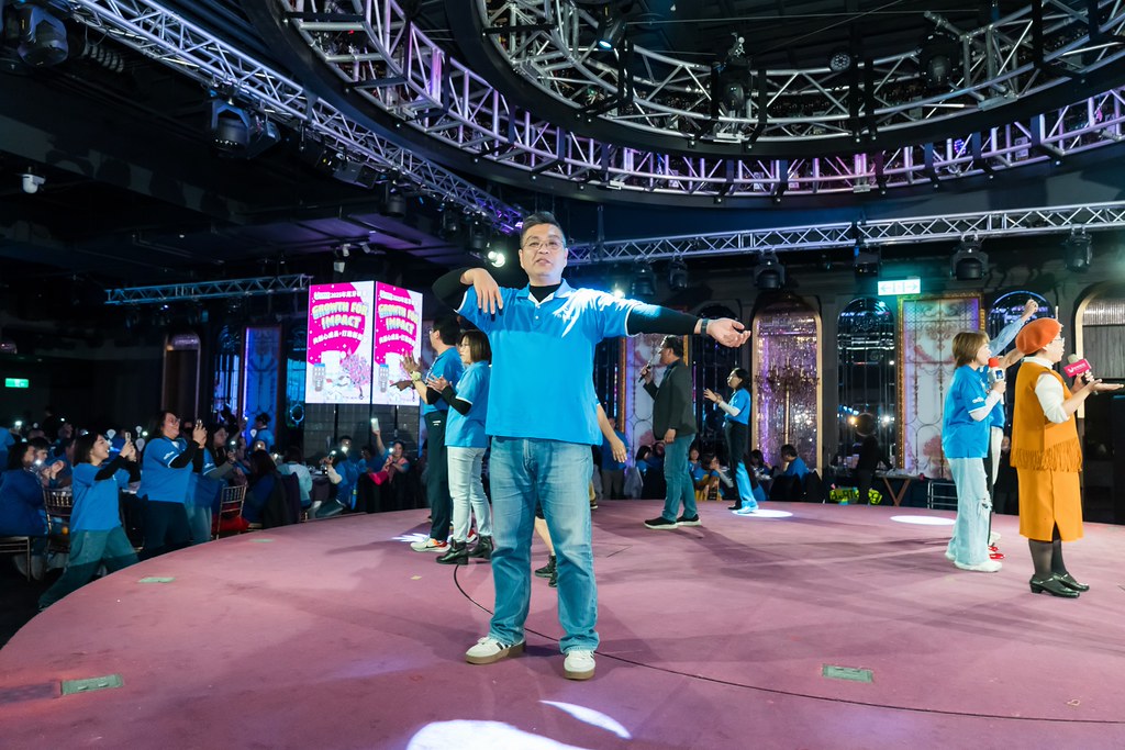 [活動攝影] 2025台灣居護尾牙晚宴-最專業的團隊完成每場完美活動攝影，拍的不只好更要快! #即拍即印