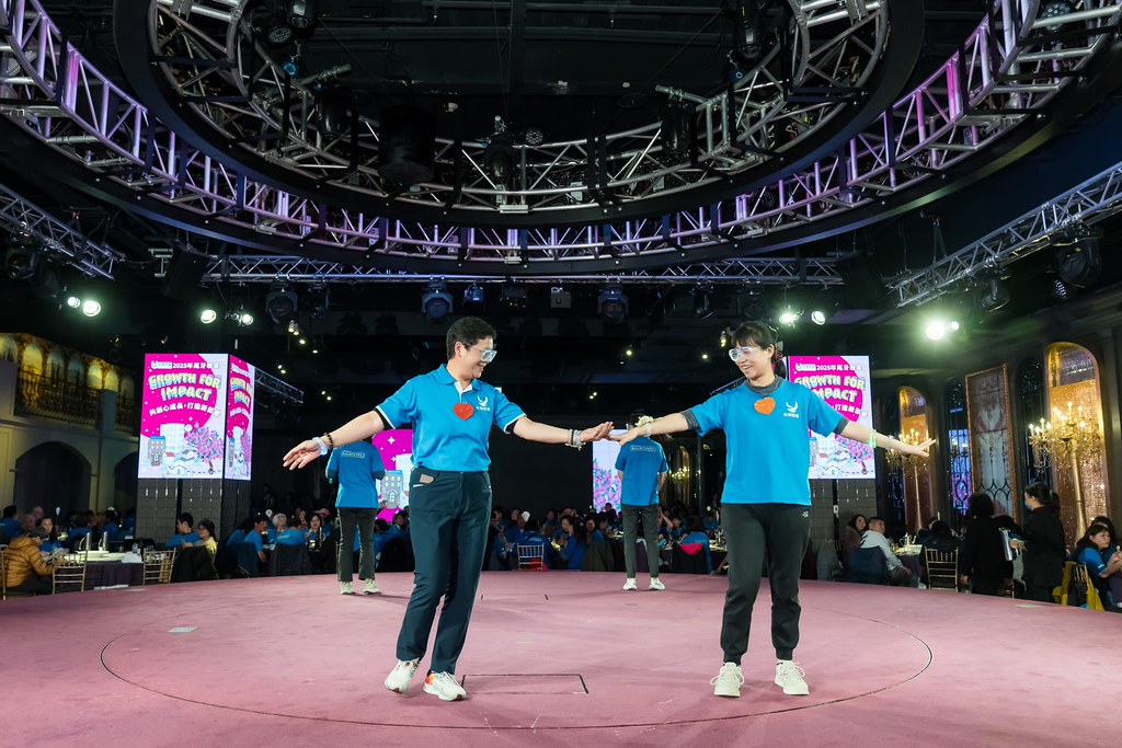 [活動攝影] 2025台灣居護尾牙晚宴-最專業的團隊完成每場完美活動攝影，拍的不只好更要快! #即拍即印