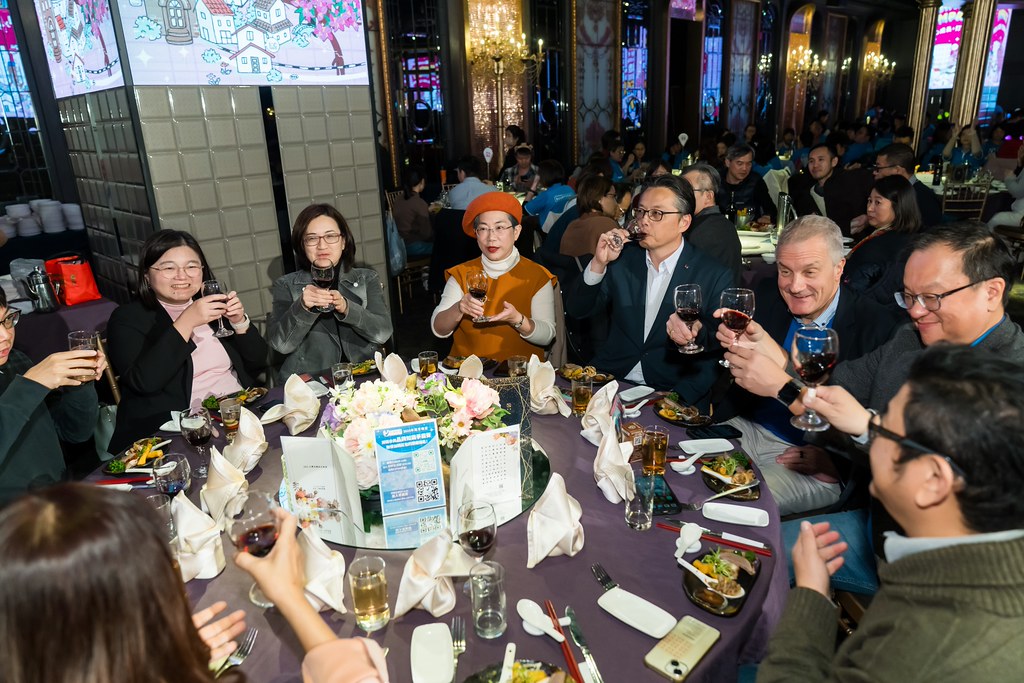 [活動攝影] 2025台灣居護尾牙晚宴-最專業的團隊完成每場完美活動攝影，拍的不只好更要快! #即時攝影