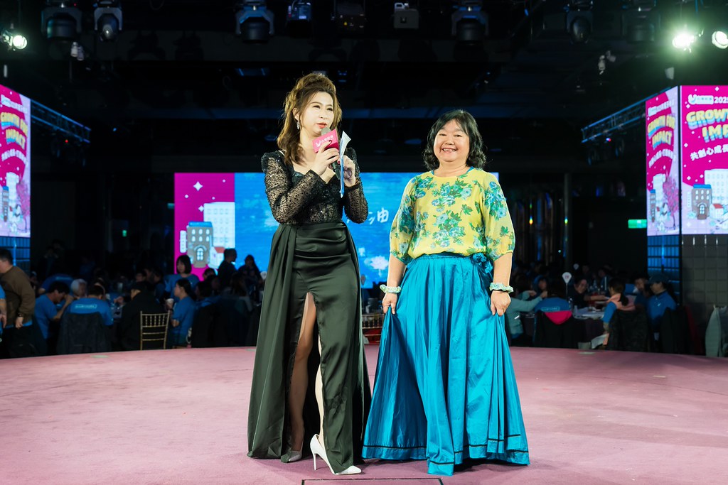 [活動攝影] 2025台灣居護尾牙晚宴-最專業的團隊完成每場完美活動攝影，拍的不只好更要快! #即拍即印