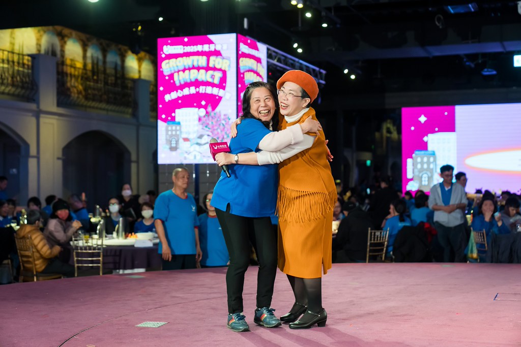 [活動攝影] 2025台灣居護尾牙晚宴-最專業的團隊完成每場完美活動攝影，拍的不只好更要快! #活動拍立得