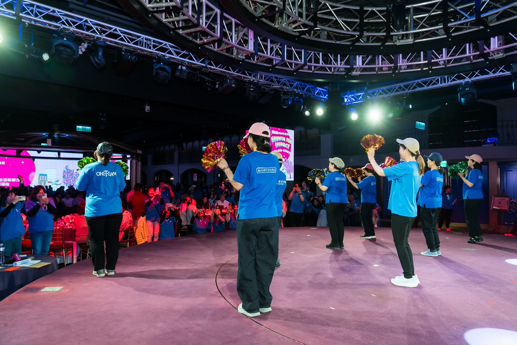 [活動攝影] 2025台灣居護尾牙晚宴-最專業的團隊完成每場完美活動攝影，拍的不只好更要快! #即拍即印