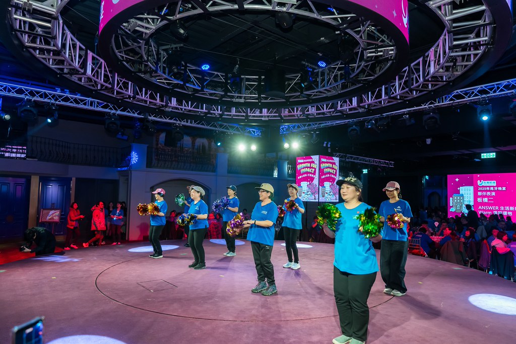 [活動攝影] 2025台灣居護尾牙晚宴-最專業的團隊完成每場完美活動攝影，拍的不只好更要快! #即拍即印