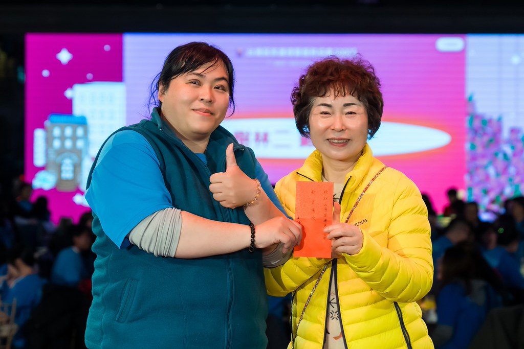 [活動攝影] 2025台灣居護尾牙晚宴-最專業的團隊完成每場完美活動攝影，拍的不只好更要快! #即拍即印