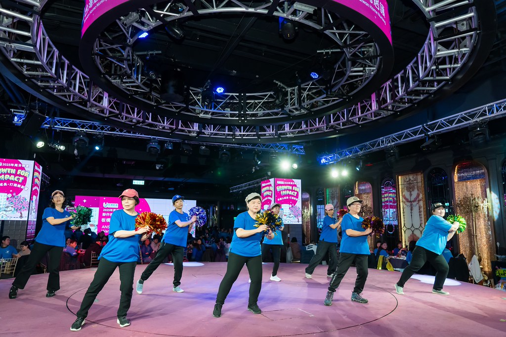 [活動攝影] 2025台灣居護尾牙晚宴-最專業的團隊完成每場完美活動攝影，拍的不只好更要快! #尾牙攝影