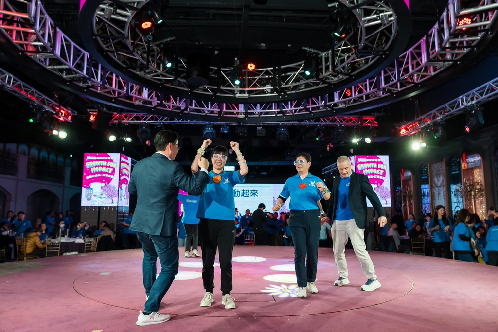 [活動攝影] 2025台灣居護尾牙晚宴-最專業的團隊完成每場完美活動攝影，拍的不只好更要快! #活動拍立得