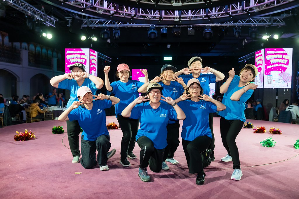 [活動攝影] 2025台灣居護尾牙晚宴-最專業的團隊完成每場完美活動攝影，拍的不只好更要快! #活動拍立得