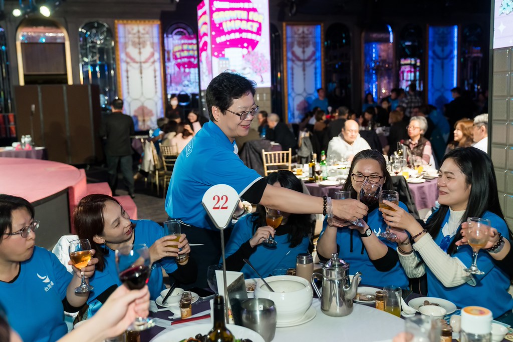 [活動攝影] 2025台灣居護尾牙晚宴-最專業的團隊完成每場完美活動攝影，拍的不只好更要快! #即拍即印