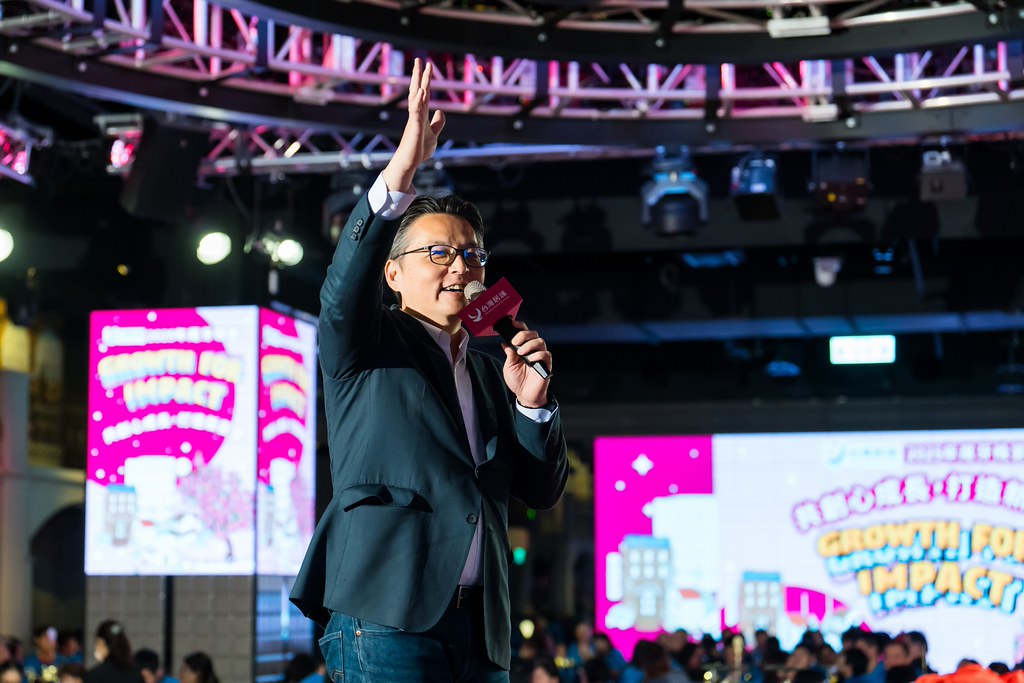 [活動攝影] 2025台灣居護尾牙晚宴-最專業的團隊完成每場完美活動攝影，拍的不只好更要快! #即拍即印