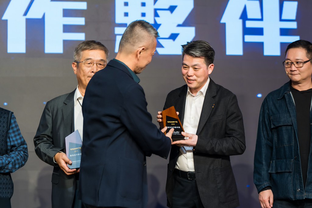 [活動攝影]2026 技嘉供應商尾牙-最專業的團隊完成每場完美活動攝影，拍的不只好更要快! #活動拍立得