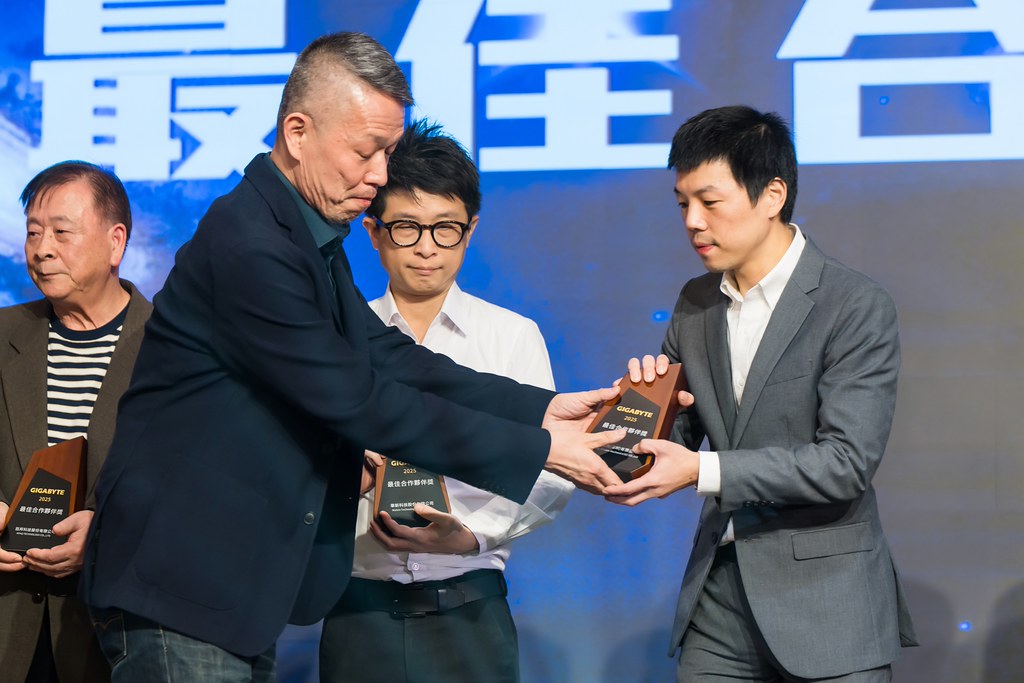 [活動攝影]2026 技嘉供應商尾牙-最專業的團隊完成每場完美活動攝影，拍的不只好更要快! #活動拍立得