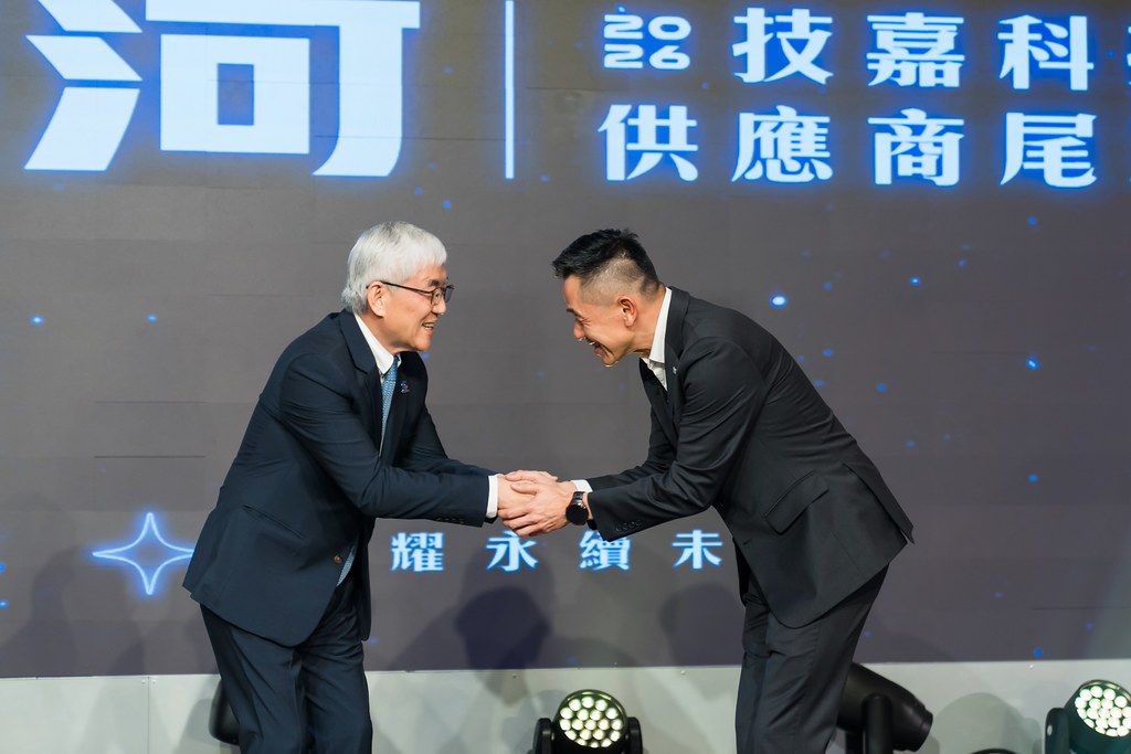 [活動攝影]2026 技嘉供應商尾牙-最專業的團隊完成每場完美活動攝影，拍的不只好更要快! #即拍即印