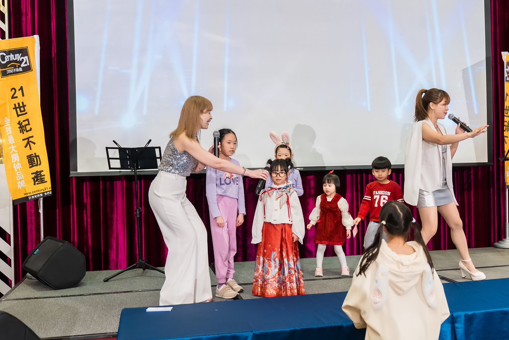 [活動攝影]2025 21世紀不動產民生圓環店尾牙-最專業的團隊完成每場完美活動攝影，拍的不只好更要快! #即時攝影