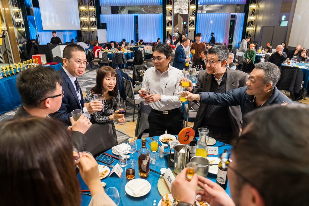 [活動攝影]2025 21世紀不動產民生圓環店尾牙-最專業的團隊完成每場完美活動攝影，拍的不只好更要快! #雲端攝影