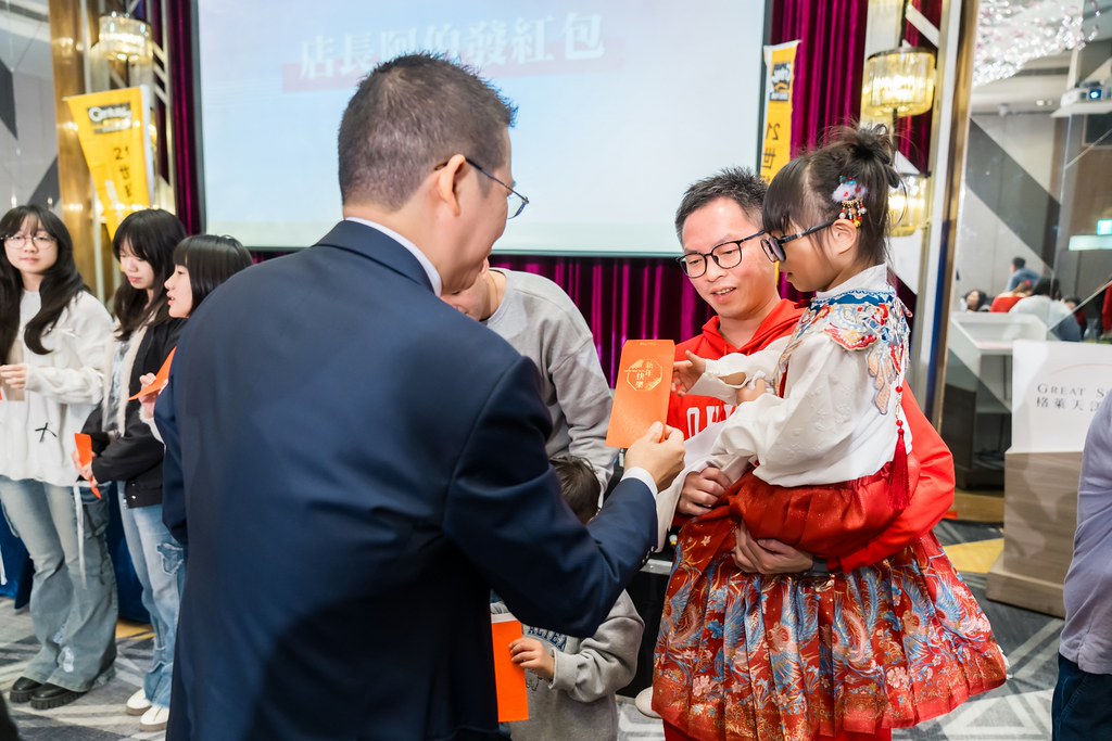 [活動攝影]2025 21世紀不動產民生圓環店尾牙-最專業的團隊完成每場完美活動攝影，拍的不只好更要快! #雲端攝影