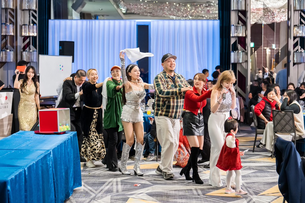 [活動攝影]2025 21世紀不動產民生圓環店尾牙-最專業的團隊完成每場完美活動攝影，拍的不只好更要快! #活動拍立得