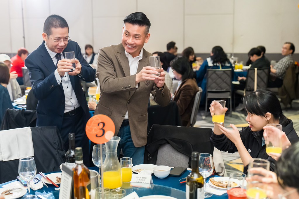 [活動攝影]2025 21世紀不動產民生圓環店尾牙-最專業的團隊完成每場完美活動攝影，拍的不只好更要快! #雲端攝影