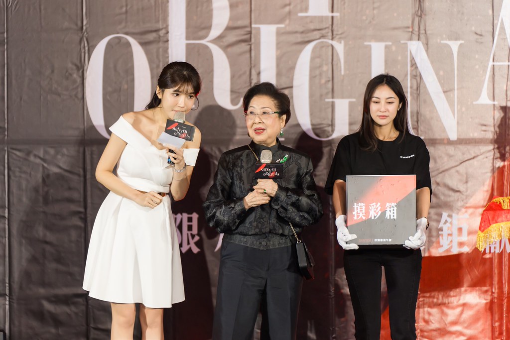 [活動攝影]2026欣葉春酒午宴-最專業的團隊完成每場完美活動攝影，拍的不只好更要快! #活動拍立得