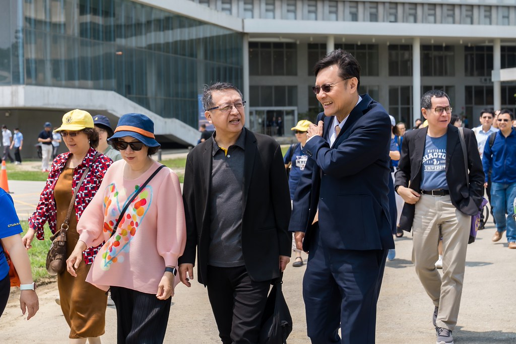 [活動攝影]陽明交通大學五周年校慶-最專業的團隊完成每場完美活動攝影，拍的不只好更要快! #活動拍攝