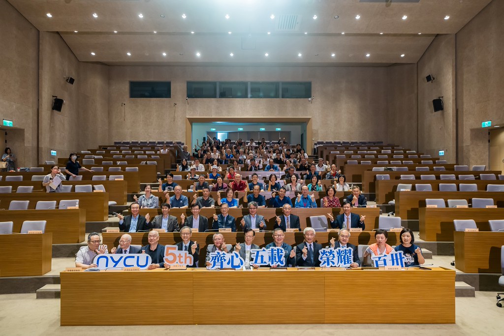 [活動攝影]陽明交通大學五周年校慶-最專業的團隊完成每場完美活動攝影，拍的不只好更要快! #即拍即印