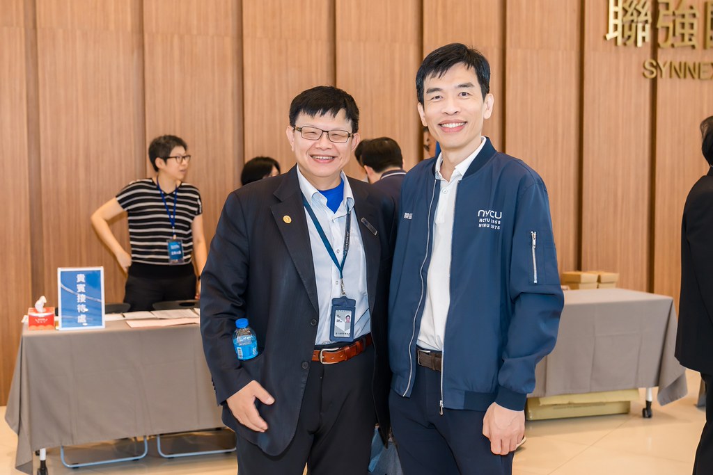 [活動攝影]陽明交通大學五周年校慶-最專業的團隊完成每場完美活動攝影，拍的不只好更要快! #即拍即印