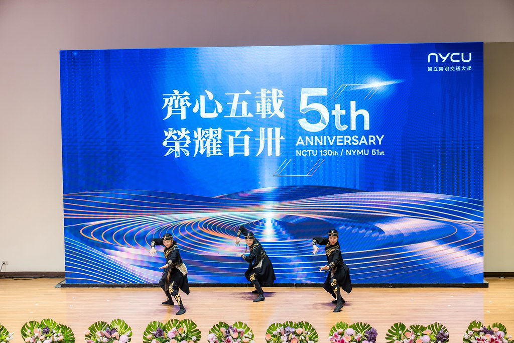 [活動攝影]陽明交通大學五周年校慶-最專業的團隊完成每場完美活動攝影，拍的不只好更要快! #即拍即印