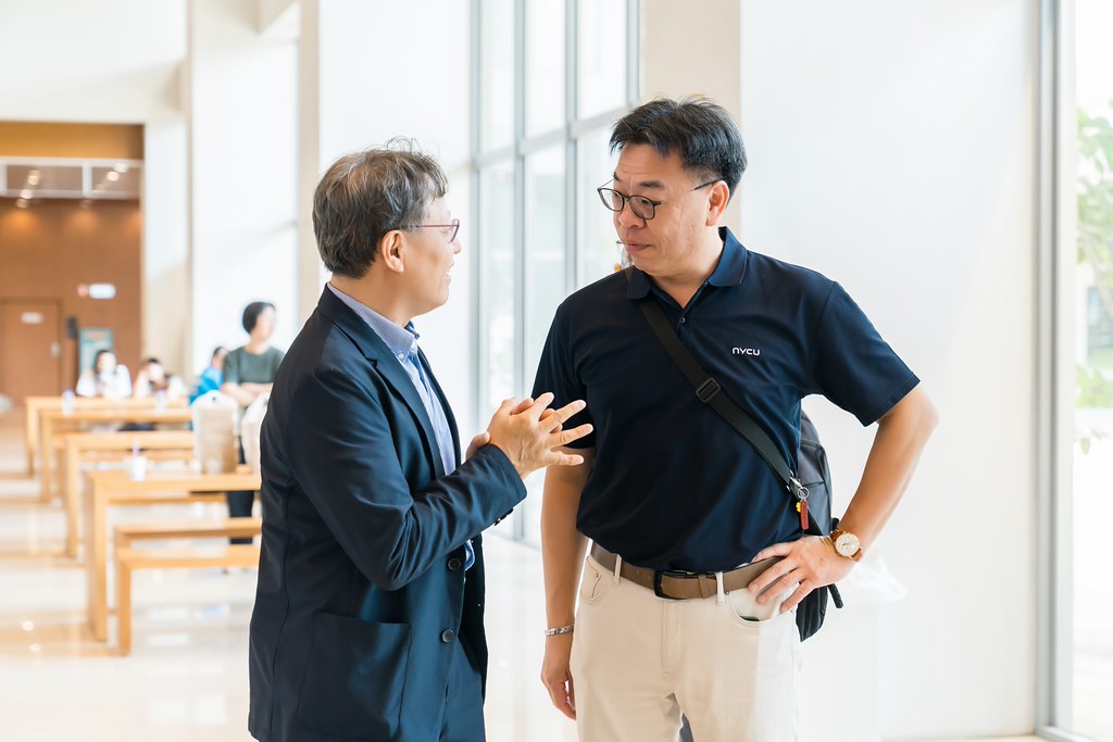 [活動攝影]陽明交通大學五周年校慶-最專業的團隊完成每場完美活動攝影，拍的不只好更要快! #即拍即印