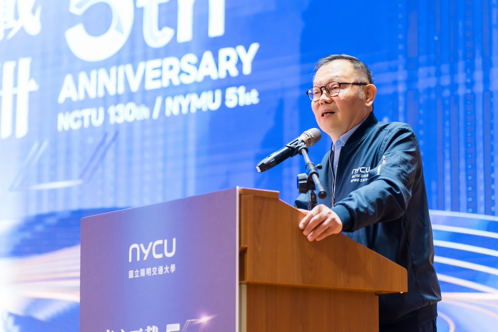 [活動攝影]陽明交通大學五周年校慶-最專業的團隊完成每場完美活動攝影，拍的不只好更要快! #即拍即印