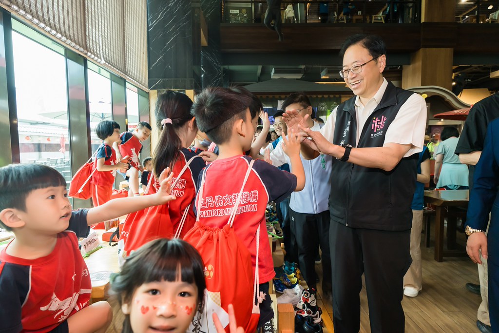 [活動攝影]霧隱城歡慶五周年 公益手護你-最專業的團隊完成每場完美活動攝影，拍的不只好更要快! #活動拍立得