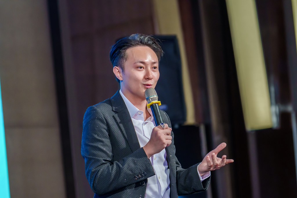 [雲端攝影]松仁社14屆社長感恩晚會-最專業的團隊完成每場完美活動攝影，拍的不只好更要快! #活動拍立得
