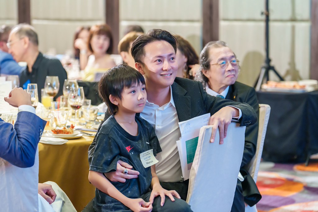 [雲端攝影]松仁社14屆社長感恩晚會-最專業的團隊完成每場完美活動攝影，拍的不只好更要快! #活動攝影