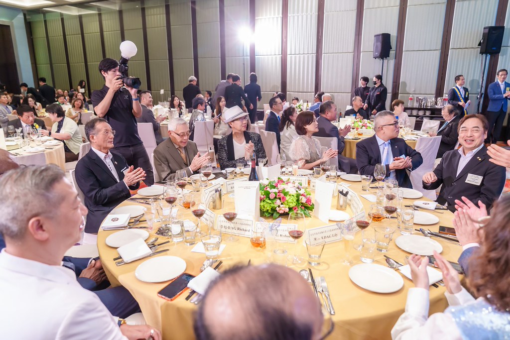[雲端攝影]松仁社14屆社長感恩晚會-最專業的團隊完成每場完美活動攝影，拍的不只好更要快! #活動拍立得