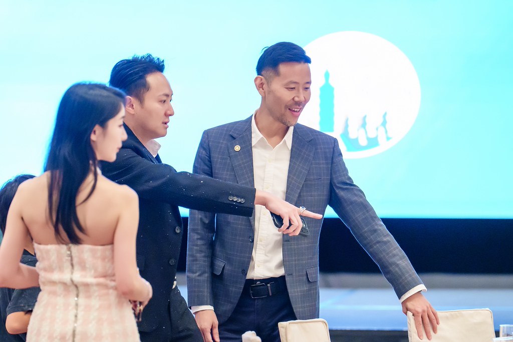 [雲端攝影]松仁社14屆社長感恩晚會-最專業的團隊完成每場完美活動攝影，拍的不只好更要快! #即拍即印
