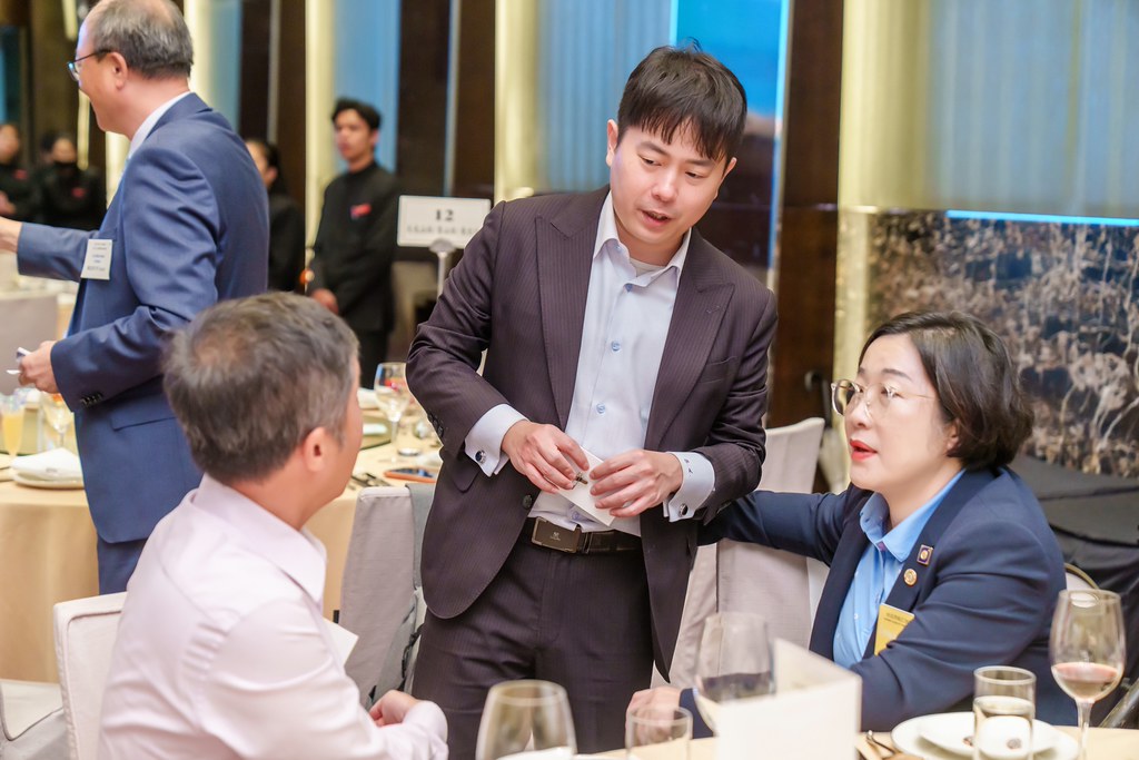 [雲端攝影]松仁社14屆社長感恩晚會-最專業的團隊完成每場完美活動攝影，拍的不只好更要快! #雲端攝影