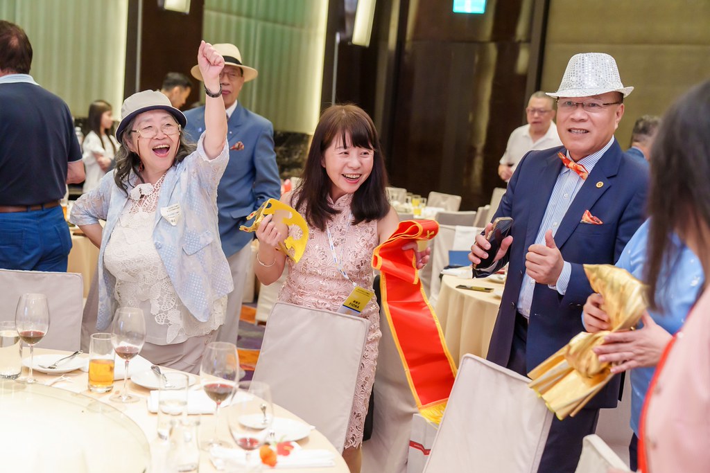 [雲端攝影]松仁社14屆社長感恩晚會-最專業的團隊完成每場完美活動攝影，拍的不只好更要快! #活動拍立得