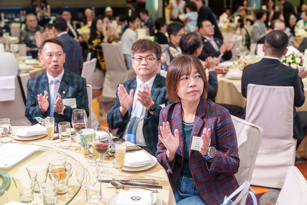[雲端攝影]松仁社14屆社長感恩晚會-最專業的團隊完成每場完美活動攝影，拍的不只好更要快! #活動攝影
