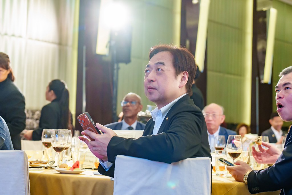 [雲端攝影]松仁社14屆社長感恩晚會-最專業的團隊完成每場完美活動攝影，拍的不只好更要快! #即拍即印