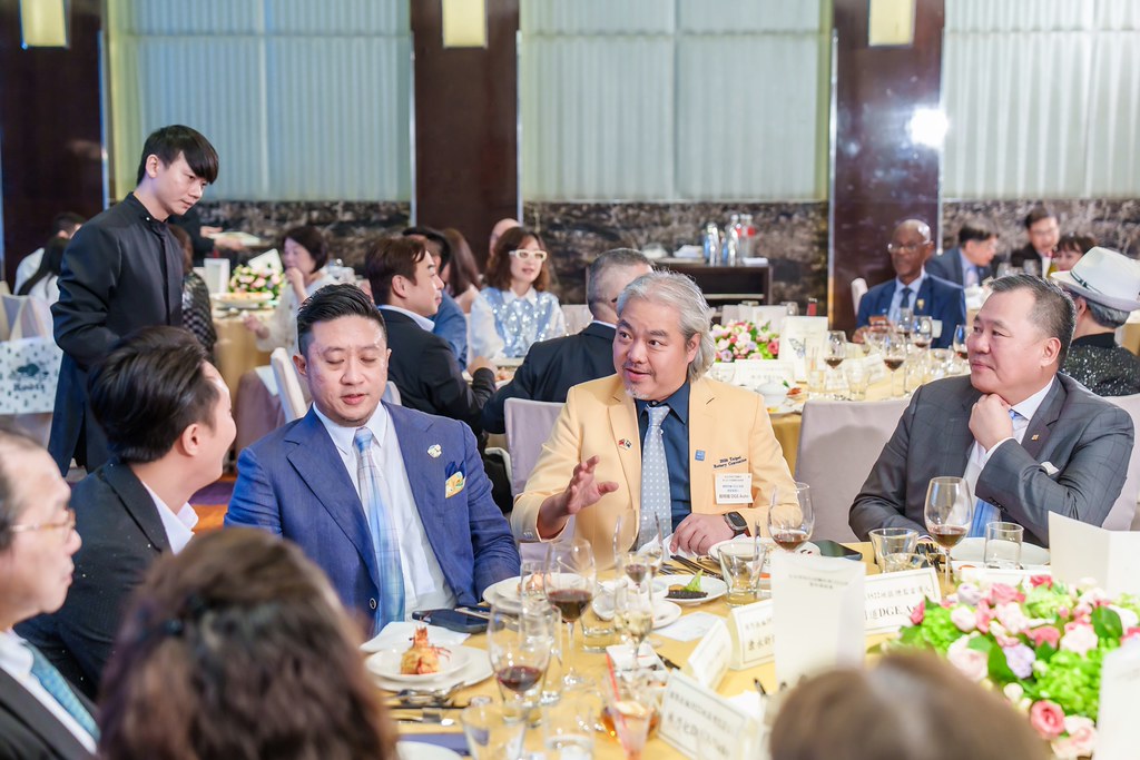 [雲端攝影]松仁社14屆社長感恩晚會-最專業的團隊完成每場完美活動攝影，拍的不只好更要快! #即拍即印